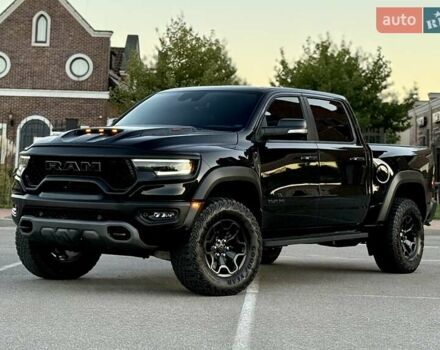 Ram 1500 2020 в Киеве на Automoto.ua Черный Ram 1500, объемом двигателя 0 л и пробегом 61 тыс. км за 109900 $, фото 4 на Automoto.ua