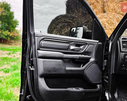 Ram 1500 2020 в Ровно на Automoto.ua Черный Ram 1500, объемом двигателя 2.99 л и пробегом 128 тыс. км за 64999 $, фото 80 на Automoto.ua