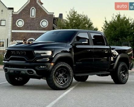 Ram 1500 2020 в Киеве на Automoto.ua Черный Ram 1500, объемом двигателя 0 л и пробегом 61 тыс. км за 109900 $, фото 5 на Automoto.ua