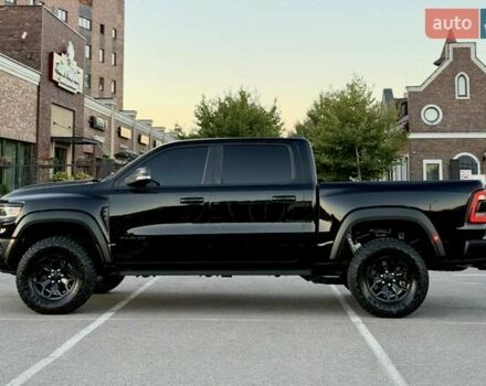 Ram 1500 2020 в Киеве на Automoto.ua Черный Ram 1500, объемом двигателя 0 л и пробегом 61 тыс. км за 109900 $, фото 8 на Automoto.ua