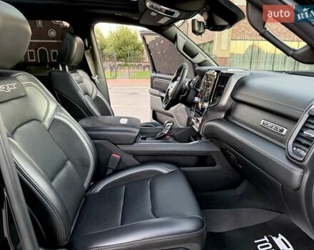 Ram 1500 2020 в Киеве на Automoto.ua Черный Ram 1500, объемом двигателя 0 л и пробегом 61 тыс. км за 109900 $, фото 32 на Automoto.ua