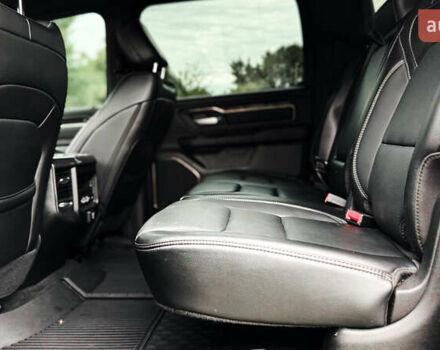 Ram 1500 2020 в Ровно на Automoto.ua Черный Ram 1500, объемом двигателя 2.99 л и пробегом 128 тыс. км за 64999 $, фото 45 на Automoto.ua