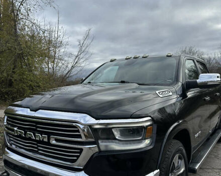 Черный Ram 1500, объемом двигателя 5.65 л и пробегом 64 тыс. км за 58000 $, фото 5 на Automoto.ua