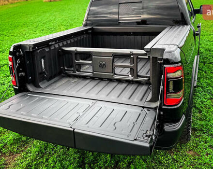 Ram 1500 2020 в Ровно на Automoto.ua Черный Ram 1500, объемом двигателя 2.99 л и пробегом 128 тыс. км за 64999 $, фото 38 на Automoto.ua