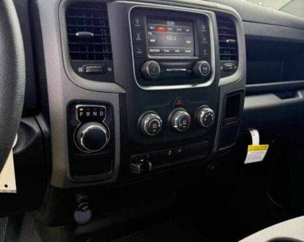 Черный Ram 1500, объемом двигателя 5.7 л и пробегом 68 тыс. км за 7300 $, фото 5 на Automoto.ua