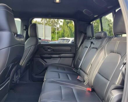 Ram 1500 2022 в Черкассах на Automoto.ua Черный Ram 1500, объемом двигателя 5.7 л и пробегом 19 тыс. км за 20400 $, фото 12 на Automoto.ua