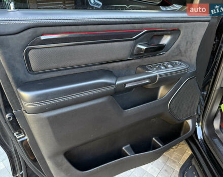 Черный Ram 1500, объемом двигателя 6.2 л и пробегом 43 тыс. км за 123000 $, фото 35 на Automoto.ua