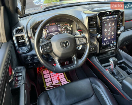 Черный Ram 1500, объемом двигателя 6.2 л и пробегом 43 тыс. км за 123000 $, фото 19 на Automoto.ua