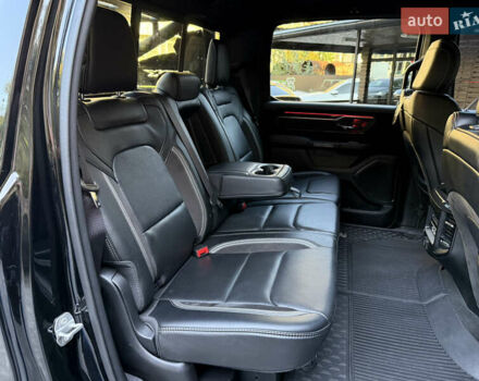 Черный Ram 1500, объемом двигателя 6.2 л и пробегом 43 тыс. км за 123000 $, фото 40 на Automoto.ua