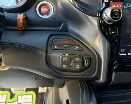 Черный Ram 1500, объемом двигателя 6.2 л и пробегом 43 тыс. км за 123000 $, фото 30 на Automoto.ua