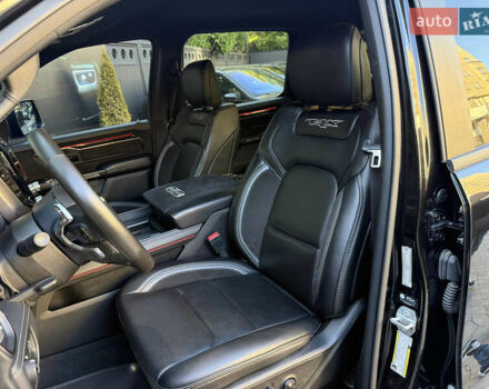 Черный Ram 1500, объемом двигателя 6.2 л и пробегом 43 тыс. км за 123000 $, фото 53 на Automoto.ua