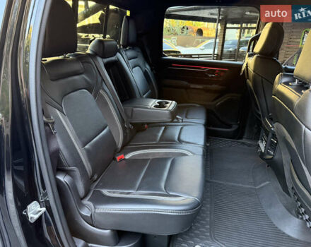 Черный Ram 1500, объемом двигателя 6.2 л и пробегом 43 тыс. км за 123000 $, фото 39 на Automoto.ua