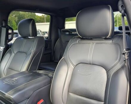 Ram 1500 2022 в Черкассах на Automoto.ua Черный Ram 1500, объемом двигателя 5.7 л и пробегом 19 тыс. км за 20400 $, фото 10 на Automoto.ua