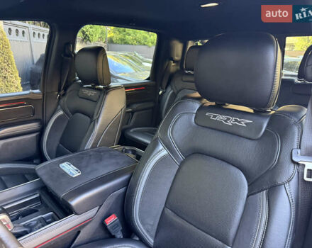 Черный Ram 1500, объемом двигателя 6.2 л и пробегом 43 тыс. км за 123000 $, фото 51 на Automoto.ua