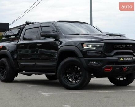 Ram 1500 2023 в Киеве на Automoto.ua Черный Ram 1500, объемом двигателя 6.2 л и пробегом 24 тыс. км за 155000 $, фото 2 на Automoto.ua