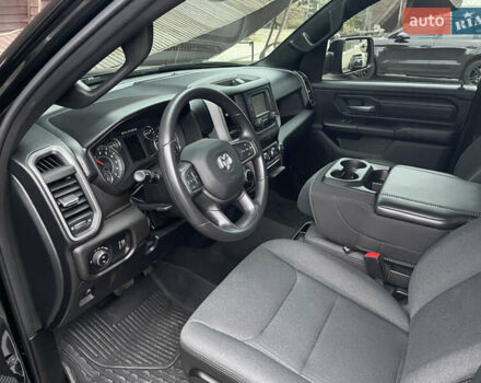 Ram 1500 2023 в Одессе на Automoto.ua Черный Ram 1500, объемом двигателя 3.6 л и пробегом 12 тыс. км за 36000 $, фото 7 на Automoto.ua
