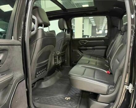 Чорний Ram 1500, об'ємом двигуна 6.2 л та пробігом 13 тис. км за 66900 $, фото 11 на Automoto.ua