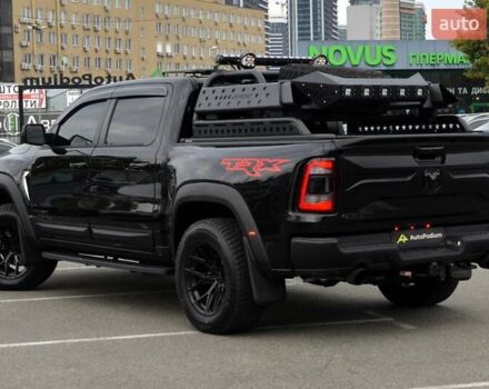 Ram 1500 2023 в Киеве на Automoto.ua Черный Ram 1500, объемом двигателя 6.2 л и пробегом 24 тыс. км за 155000 $, фото 6 на Automoto.ua