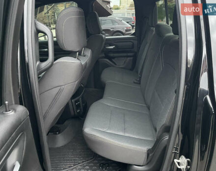 Ram 1500 2023 в Одессе на Automoto.ua Черный Ram 1500, объемом двигателя 3.6 л и пробегом 12 тыс. км за 36000 $, фото 10 на Automoto.ua