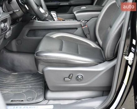 Ram 1500 2023 в Киеве на Automoto.ua Черный Ram 1500, объемом двигателя 6.2 л и пробегом 24 тыс. км за 155000 $, фото 37 на Automoto.ua