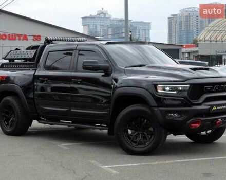 Ram 1500 2023 в Киеве на Automoto.ua Черный Ram 1500, объемом двигателя 6.2 л и пробегом 24 тыс. км за 155000 $, фото 1 на Automoto.ua