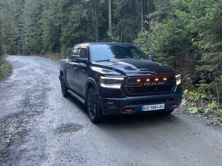 Черный Ram 1500, объемом двигателя 5.65 л и пробегом 142 тыс. км за 45700 $, фото 1 на Automoto.ua