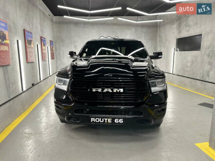 Ram 1500 2021 в Подольск (Котовск) на Automoto.ua Черный Ram 1500, объемом двигателя 5.65 л и пробегом 159 тыс. км за 58000 $, фото 1 на Automoto.ua