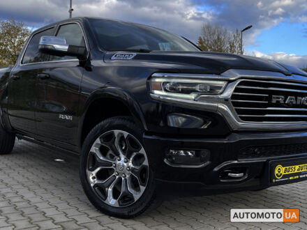 Ram 1500 2023 в Львове на Automoto.ua Черный Ram 1500, объемом двигателя 5.7 л и пробегом 37 тыс. км за 92000 $, фото 1 на Automoto.ua