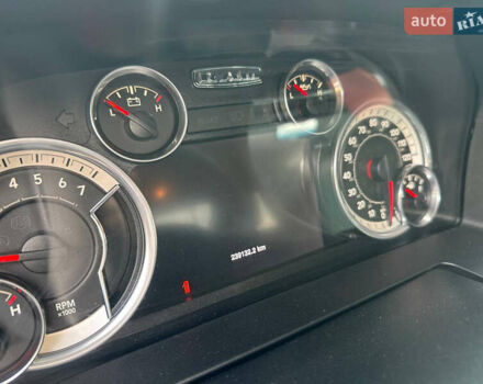 Красный Ram 1500, объемом двигателя 5.65 л и пробегом 220 тыс. км за 22000 $, фото 15 на Automoto.ua