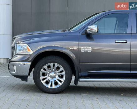 Серый Ram 1500, объемом двигателя 5.65 л и пробегом 77 тыс. км за 39900 $, фото 6 на Automoto.ua