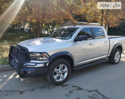 Серый Ram 1500, объемом двигателя 5.7 л и пробегом 111 тыс. км за 28218 $, фото 1 на Automoto.ua