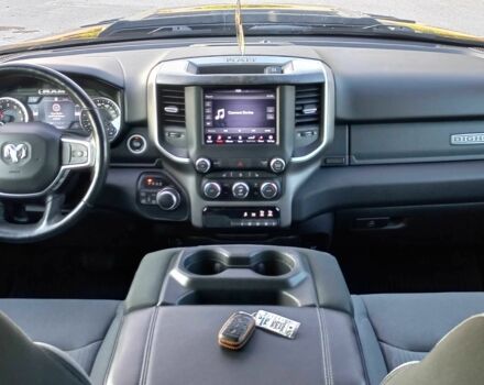 Серый Ram 1500, объемом двигателя 5.7 л и пробегом 205 тыс. км за 33500 $, фото 15 на Automoto.ua