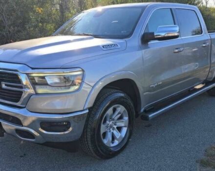 Ram 1500 2020 в Житомире на Automoto.ua Серый Ram 1500, объемом двигателя 5.7 л и пробегом 35 тыс. км за 9700 $, фото 2 на Automoto.ua