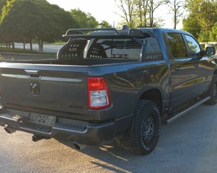 Сірий Ram 1500, об'ємом двигуна 5.7 л та пробігом 209 тис. км за 31000 $, фото 4 на Automoto.ua