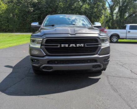 Ram 1500 2020 в Киеве на Automoto.ua Серый Ram 1500, объемом двигателя 5.7 л и пробегом 45 тыс. км за 29400 $, фото 1 на Automoto.ua