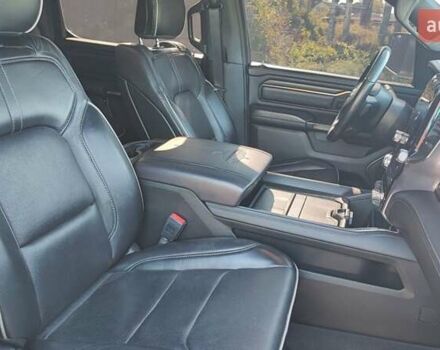Ram 1500 2021 в Белой Церкве на Automoto.ua Серый Ram 1500, объемом двигателя 2.99 л и пробегом 99 тыс. км за 54990 $, фото 31 на Automoto.ua