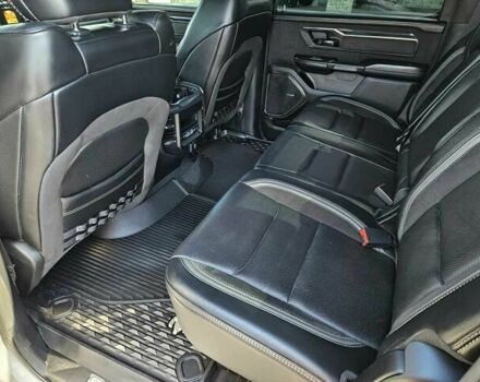 Серый Ram 1500, объемом двигателя 6.2 л и пробегом 23 тыс. км за 47000 $, фото 11 на Automoto.ua