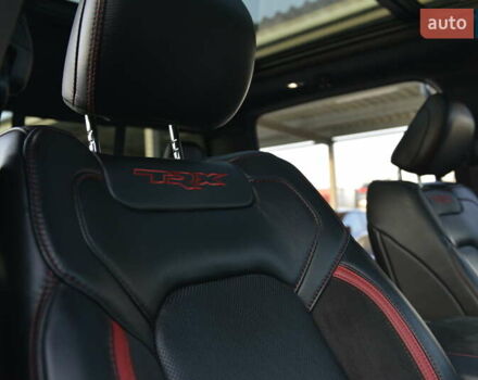 Серый Ram 1500, объемом двигателя 6.17 л и пробегом 26 тыс. км за 125000 $, фото 51 на Automoto.ua