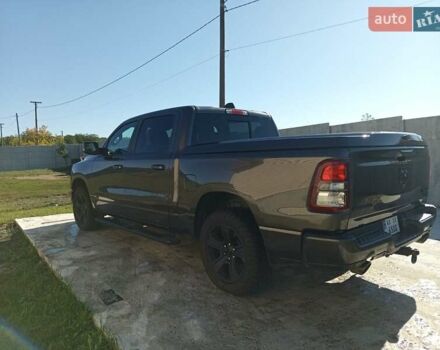 Серый Ram 1500, объемом двигателя 5.65 л и пробегом 86 тыс. км за 60000 $, фото 4 на Automoto.ua