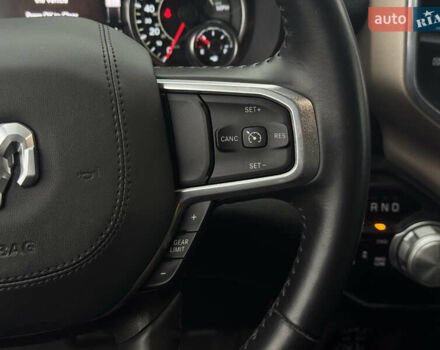 Серый Ram 1500, объемом двигателя 5.65 л и пробегом 21 тыс. км за 43990 $, фото 32 на Automoto.ua