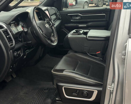 Серый Ram 1500, объемом двигателя 5.65 л и пробегом 21 тыс. км за 43990 $, фото 27 на Automoto.ua