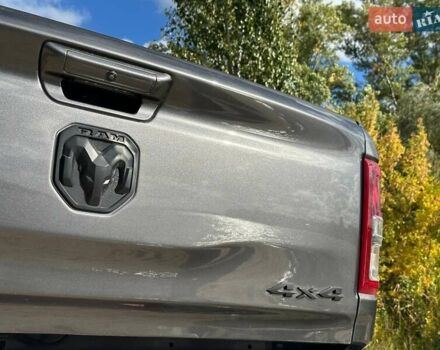Ram 1500 2022 у Запоріжжя на Automoto.ua Сірий Ram 1500, об'ємом двигуна 5.65 л та пробігом 68 тис. км за 45000 $, фото 5 на Automoto.ua