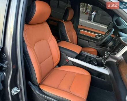 Ram 1500 2022 у Запоріжжя на Automoto.ua Сірий Ram 1500, об'ємом двигуна 5.65 л та пробігом 68 тис. км за 45000 $, фото 14 на Automoto.ua