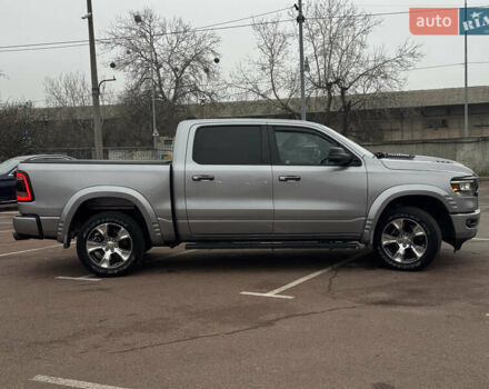 Серый Ram 1500, объемом двигателя 5.65 л и пробегом 21 тыс. км за 43990 $, фото 4 на Automoto.ua