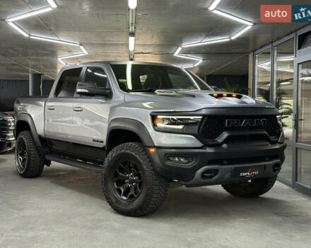 Серый Ram 1500, объемом двигателя 0 л и пробегом 12 тыс. км за 109900 $, фото 1 на Automoto.ua