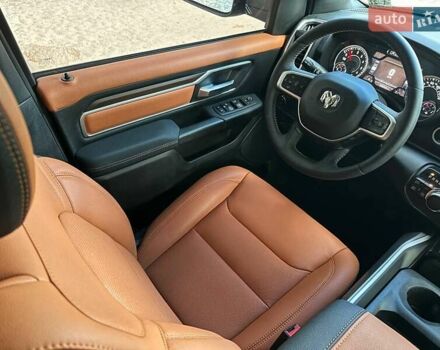 Ram 1500 2022 у Запоріжжя на Automoto.ua Сірий Ram 1500, об'ємом двигуна 5.65 л та пробігом 68 тис. км за 45000 $, фото 17 на Automoto.ua