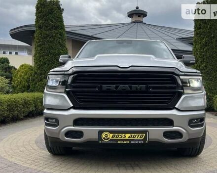 Сірий Ram 1500, об'ємом двигуна 5.65 л та пробігом 5 тис. км за 52999 $, фото 1 на Automoto.ua