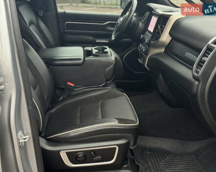 Серый Ram 1500, объемом двигателя 5.65 л и пробегом 21 тыс. км за 43990 $, фото 23 на Automoto.ua