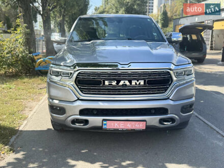 Серый Ram 1500, объемом двигателя 5.7 л и пробегом 133 тыс. км за 59000 $, фото 1 на Automoto.ua
