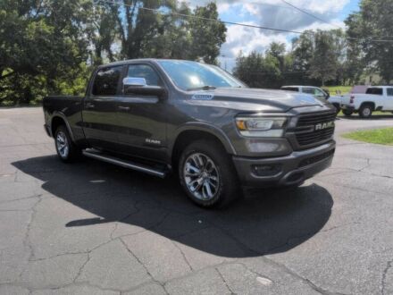 Ram 1500 2020 в Киеве на Automoto.ua Серый Ram 1500, объемом двигателя 5.7 л и пробегом 45 тыс. км за 29400 $, фото 1 на Automoto.ua